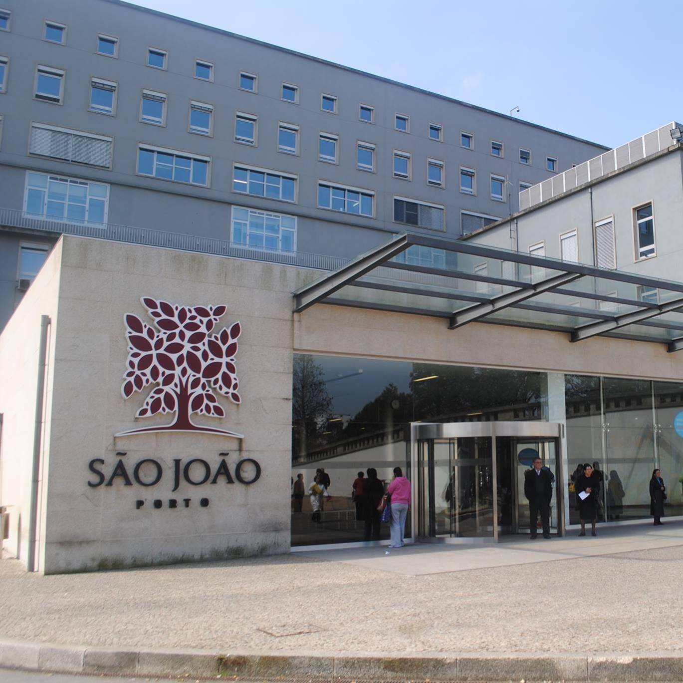 Hospital de São João com «recorde triste» de admissões na Urgência na segunda-feira