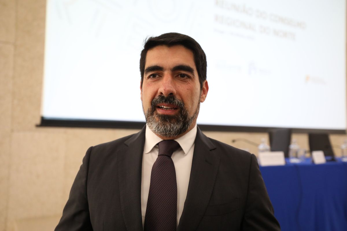 Miguel Alves demite-se do Governo