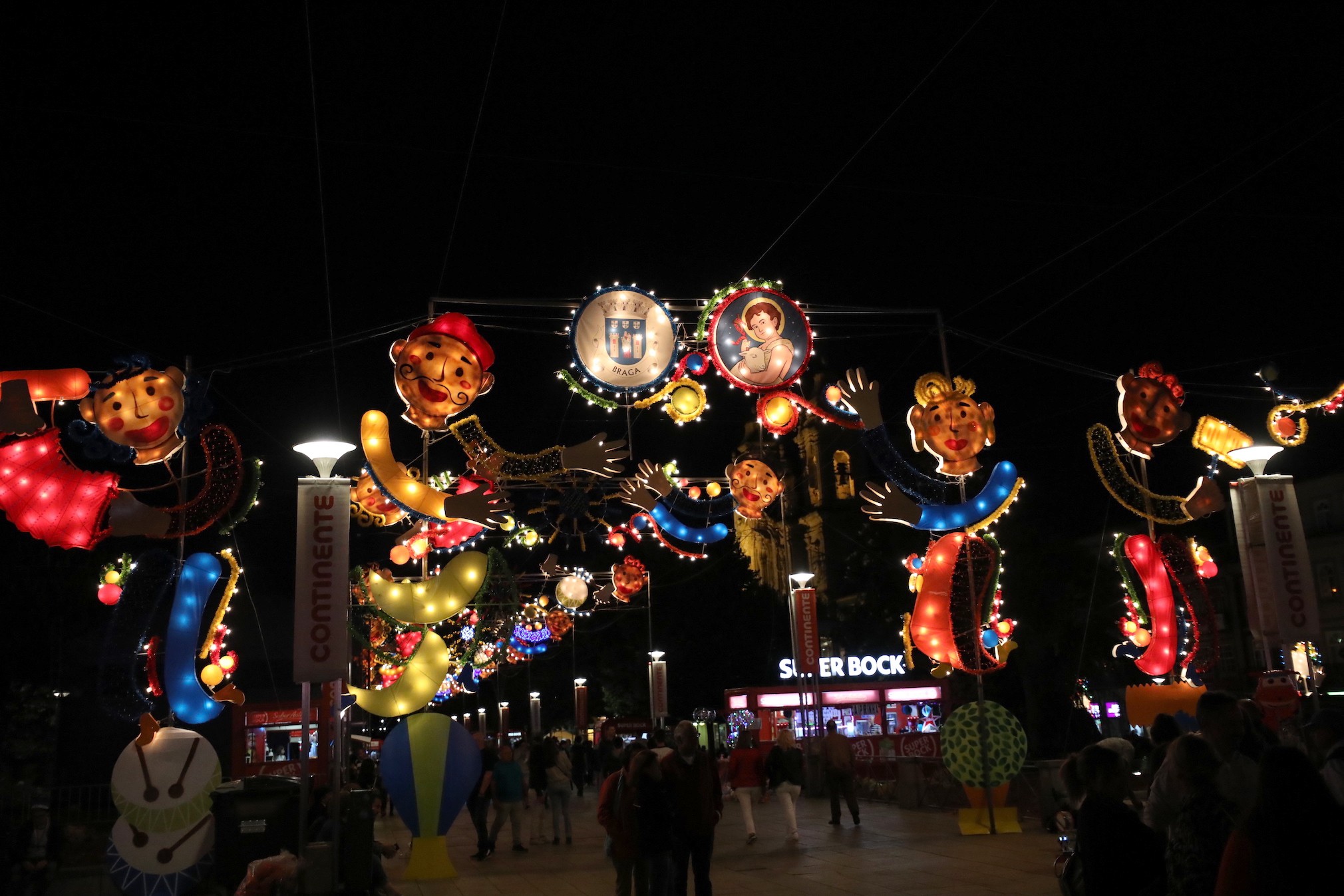 Festas de S. João realizam hasta pública para stands de bebidas