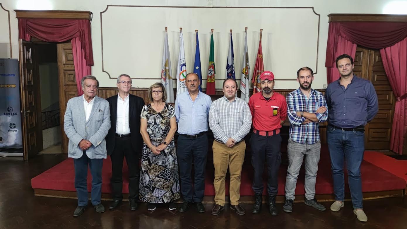 Iniciativa Liberal reúne com Bombeiros