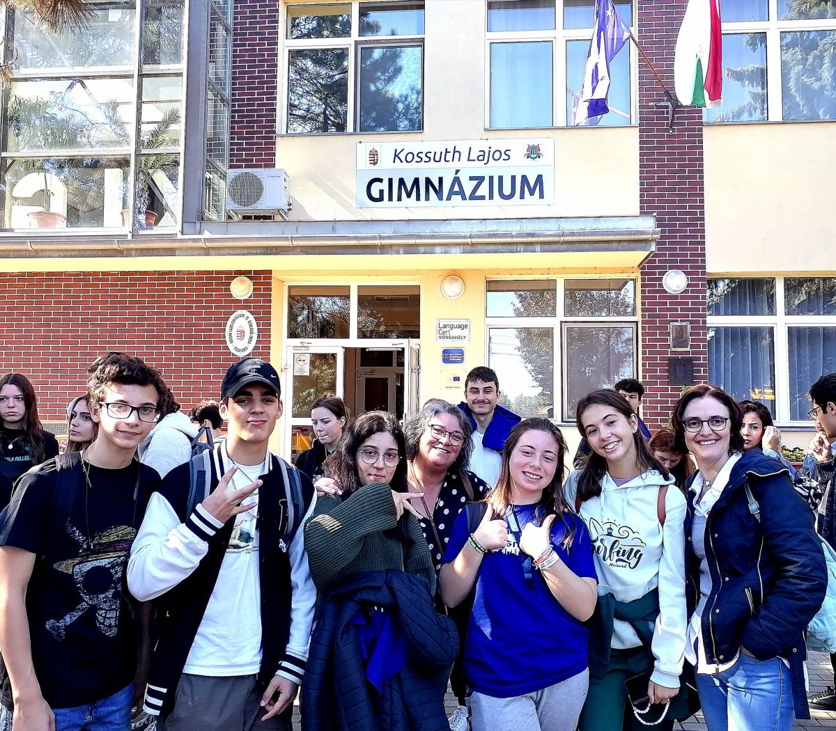 Alunos do Agrupamento D. Afonso Henriques conviveram na Hungria com colegas de outros países