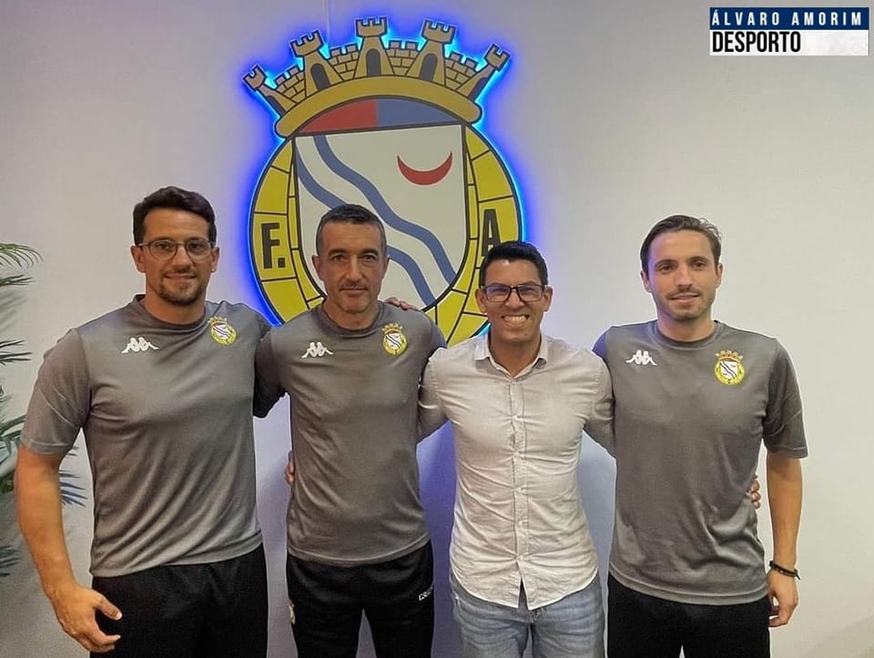 Leandro Pires assume comando do Alverca