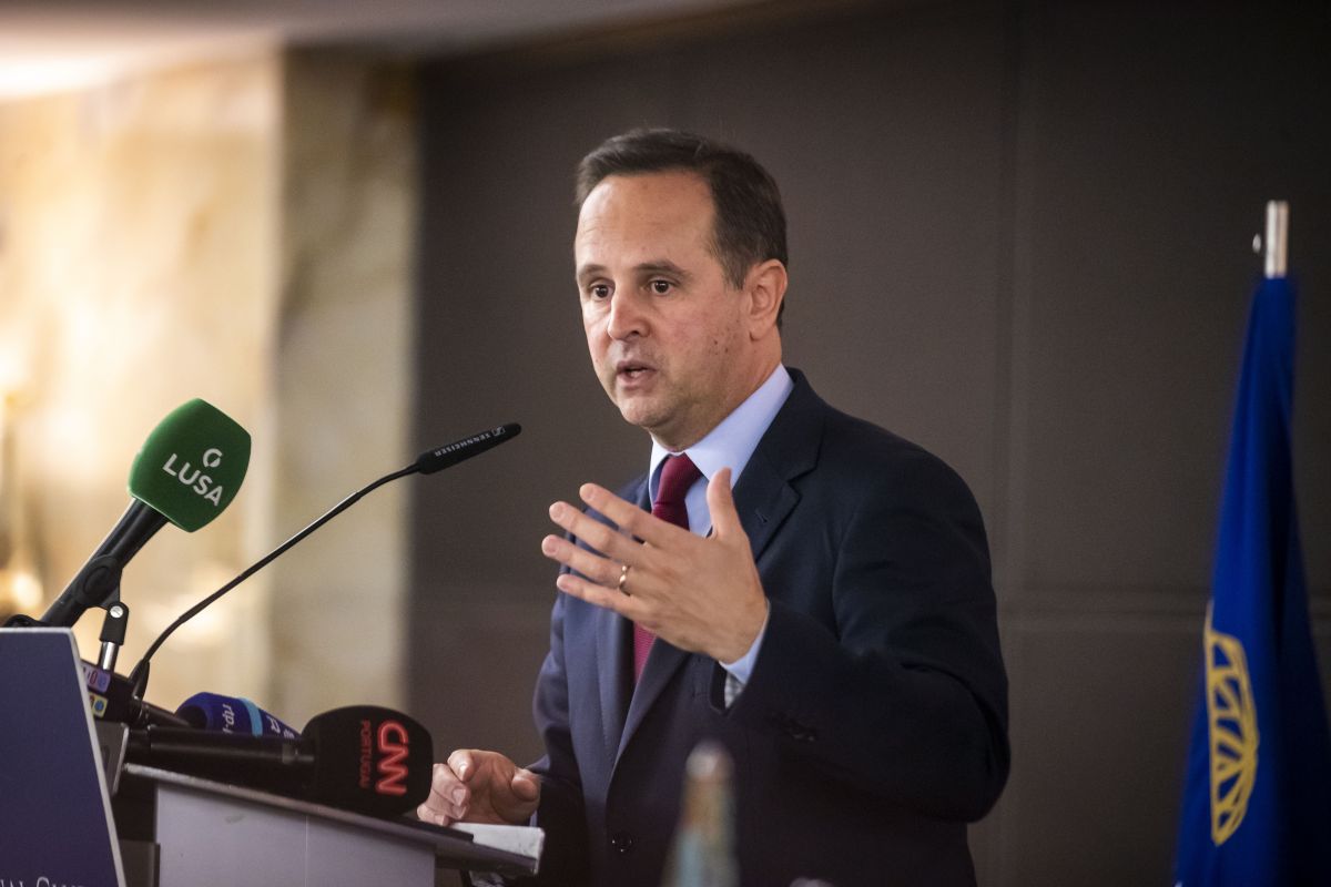 Apoio de 125 euros chega esta quinta-feira a 500 mil pessoas