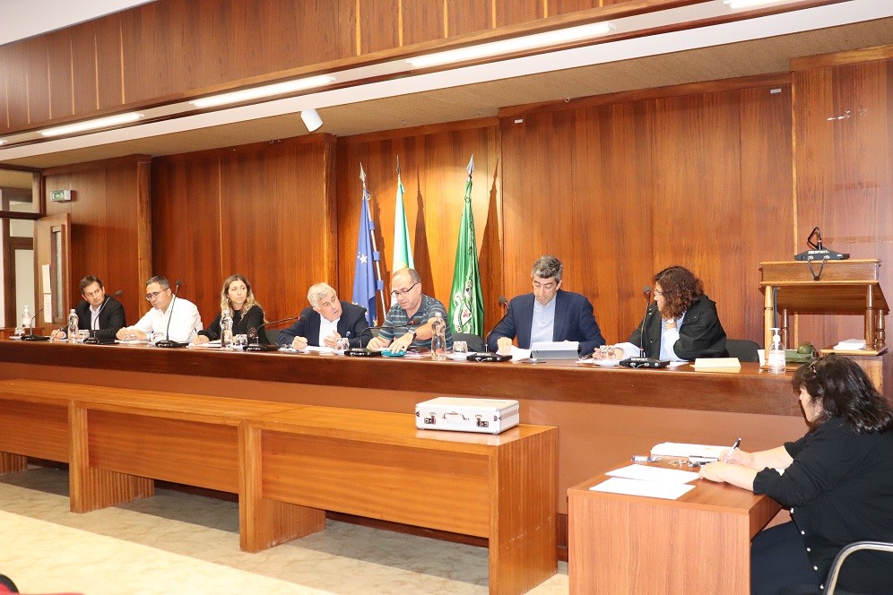 Câmara de Amares adota medidas para reduzir custos energéticos