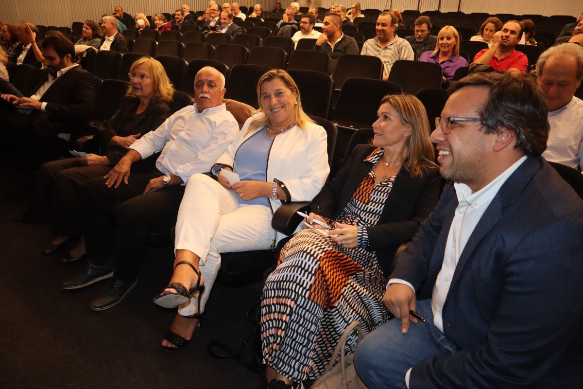 Relatórios de execução orçamental levam oposição a comentar atividade das empresas municipais