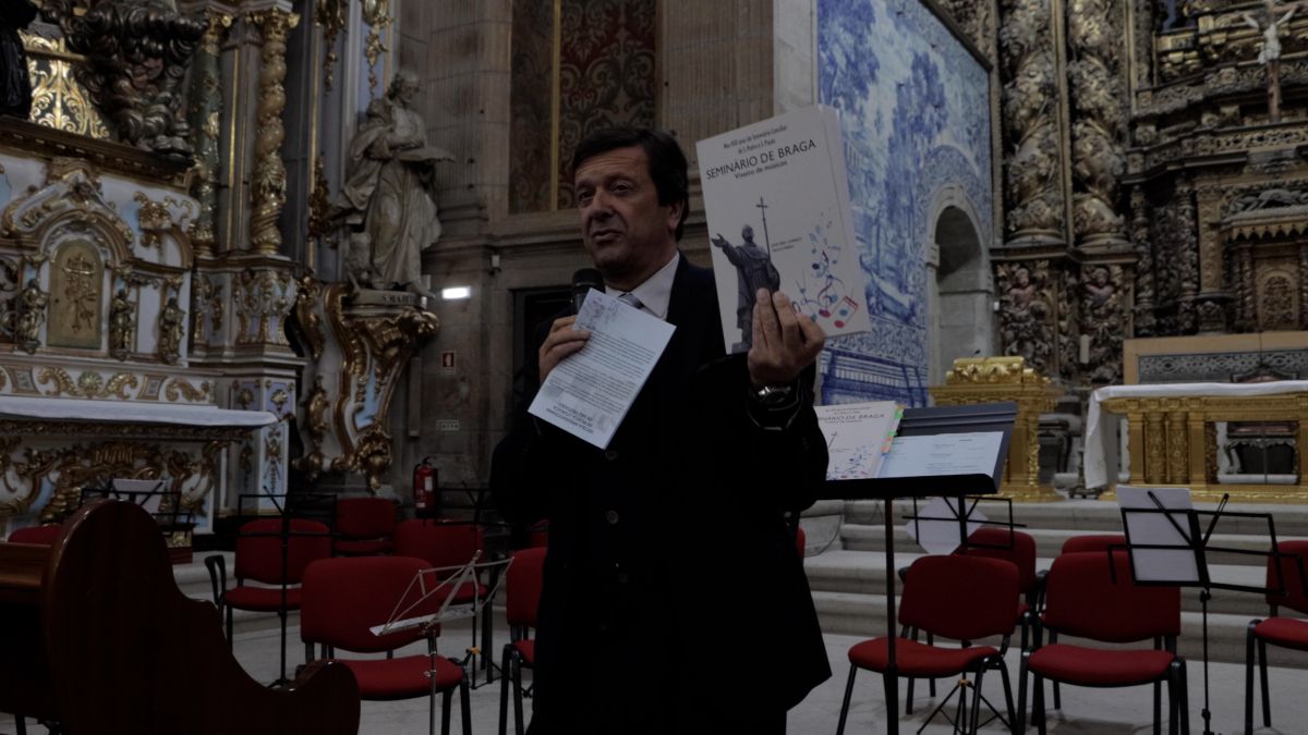 Livro e concertos são para agradecer autores que ajudam o povo a cantar na missa em português