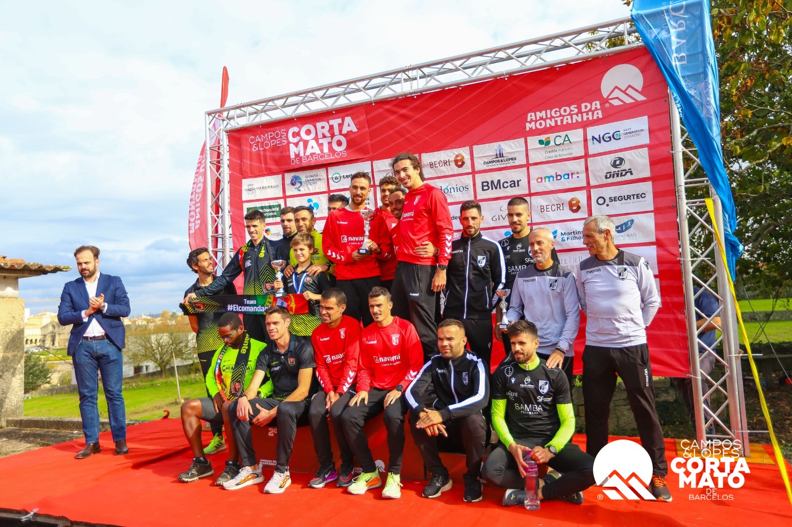 El Comandante e SC Braga campeões regionais
