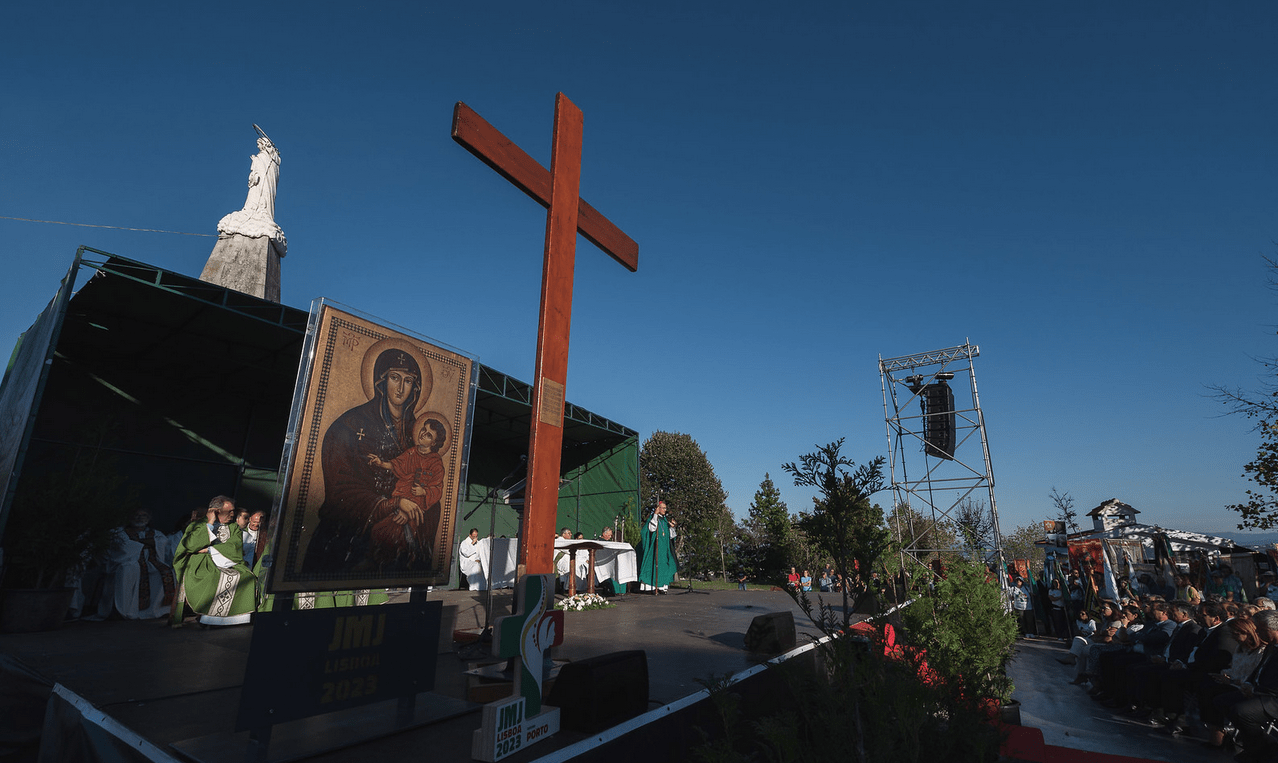 Procissão ao mar acolhe símbolos da JMJ em Viana