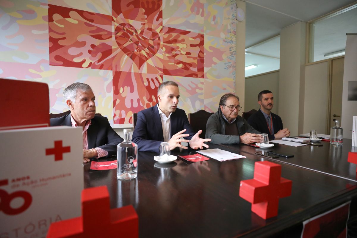 Jantar solidário da Cruz Vermelha de Braga orientado para a inclusão dos imigrantes