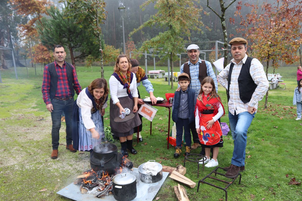 Festival das Sopas juntou famílias e perpetuou tradições em Sobreposta