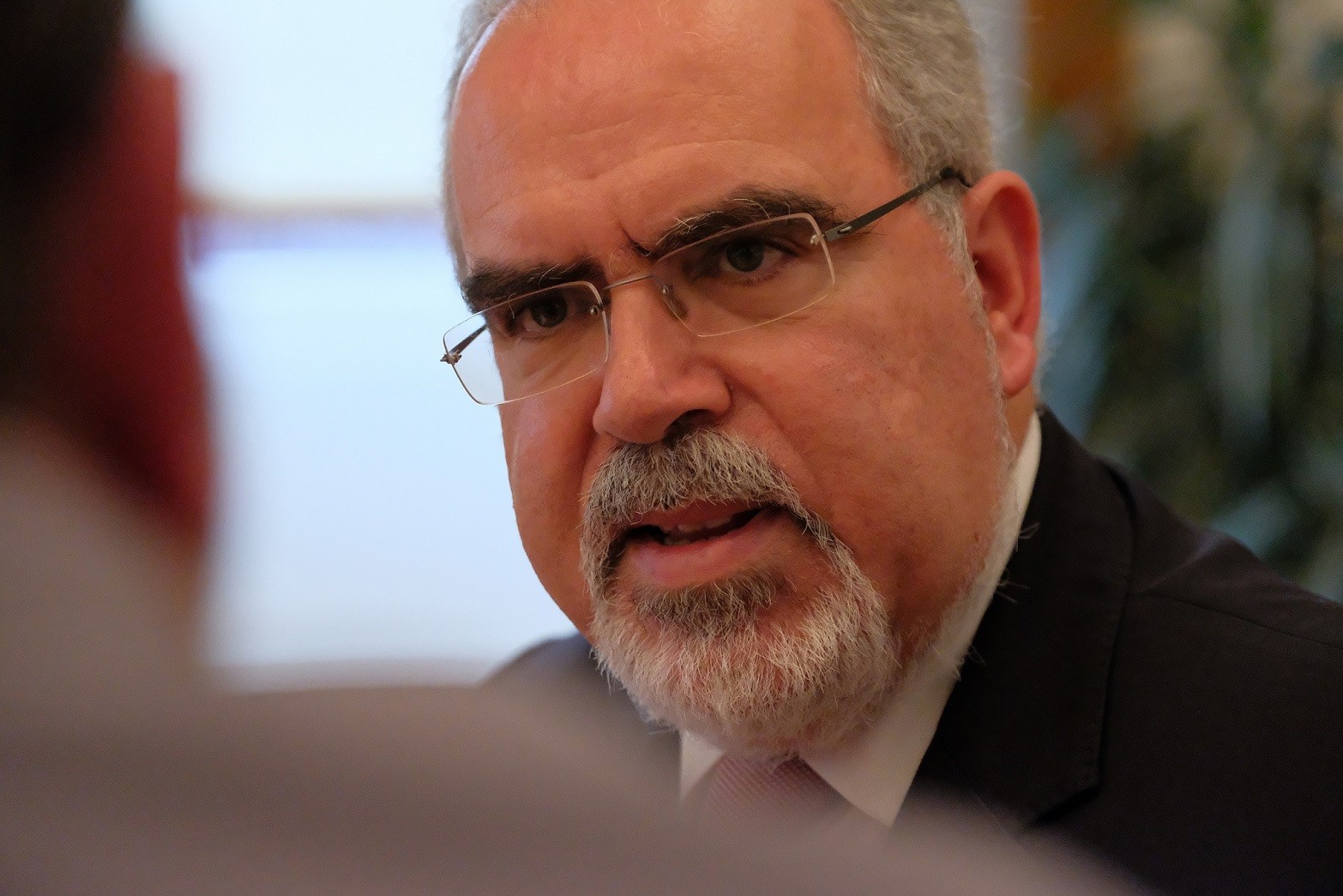 José Maria Costa aguarda investigação com “serenidade”