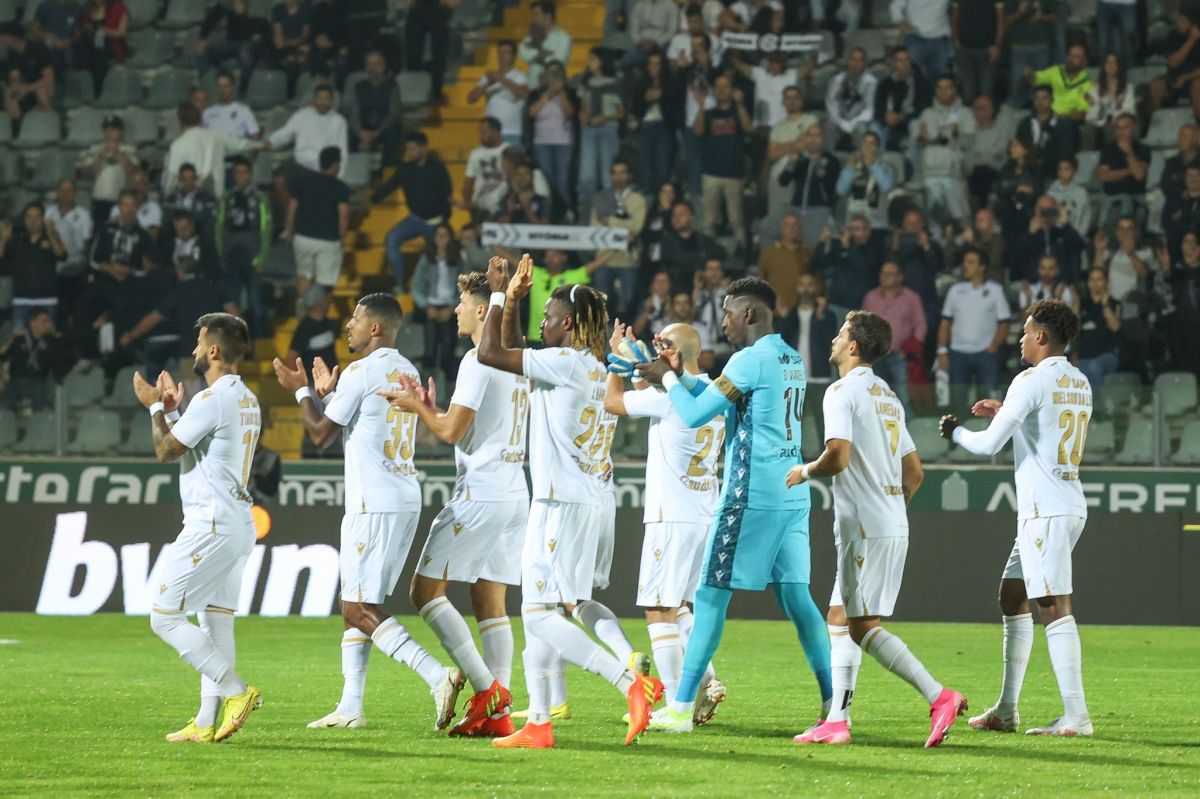 Vilafranquense e Vitória SC empatam sem golos na Taça da Liga