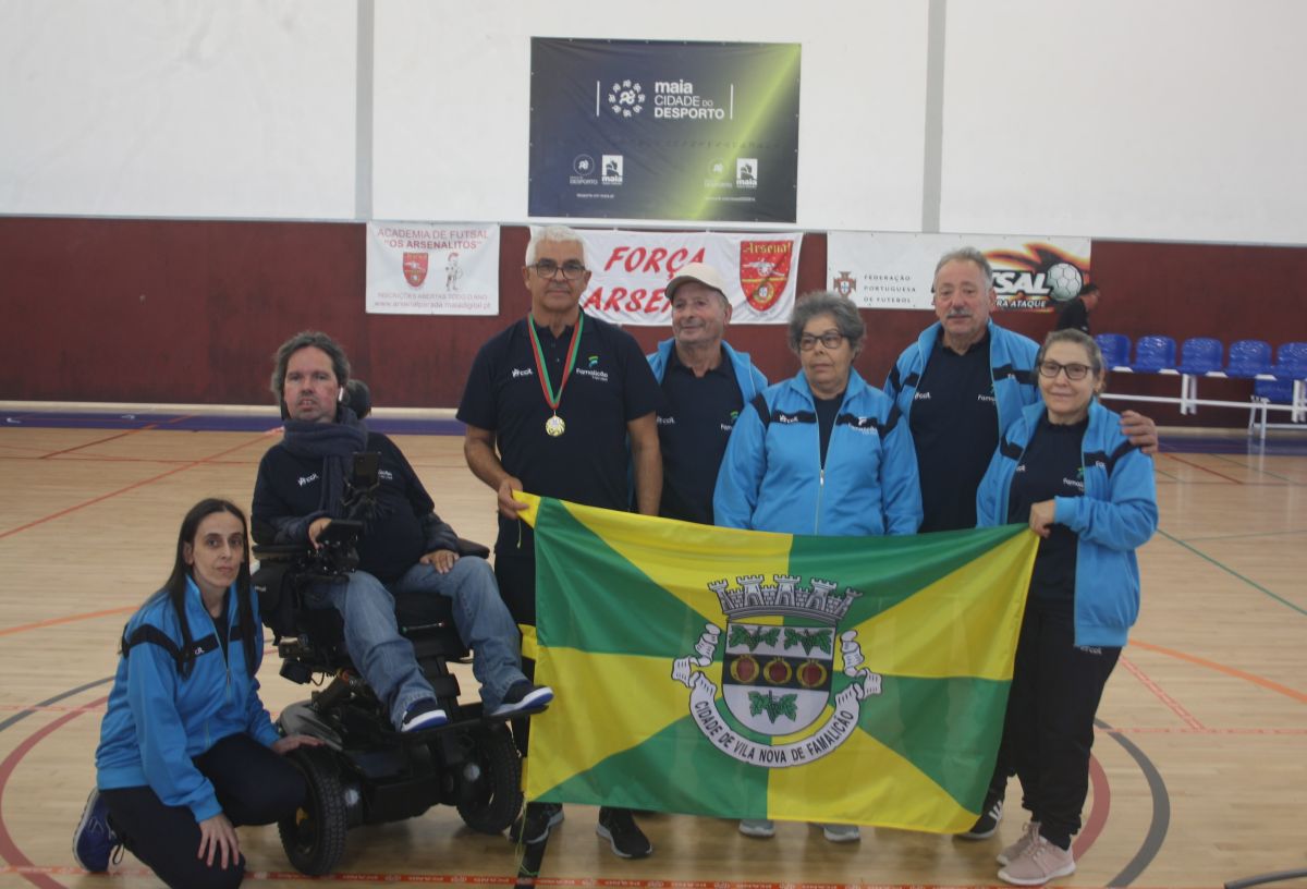 Seleção de Famalicão começa temporada com medalha de ouro