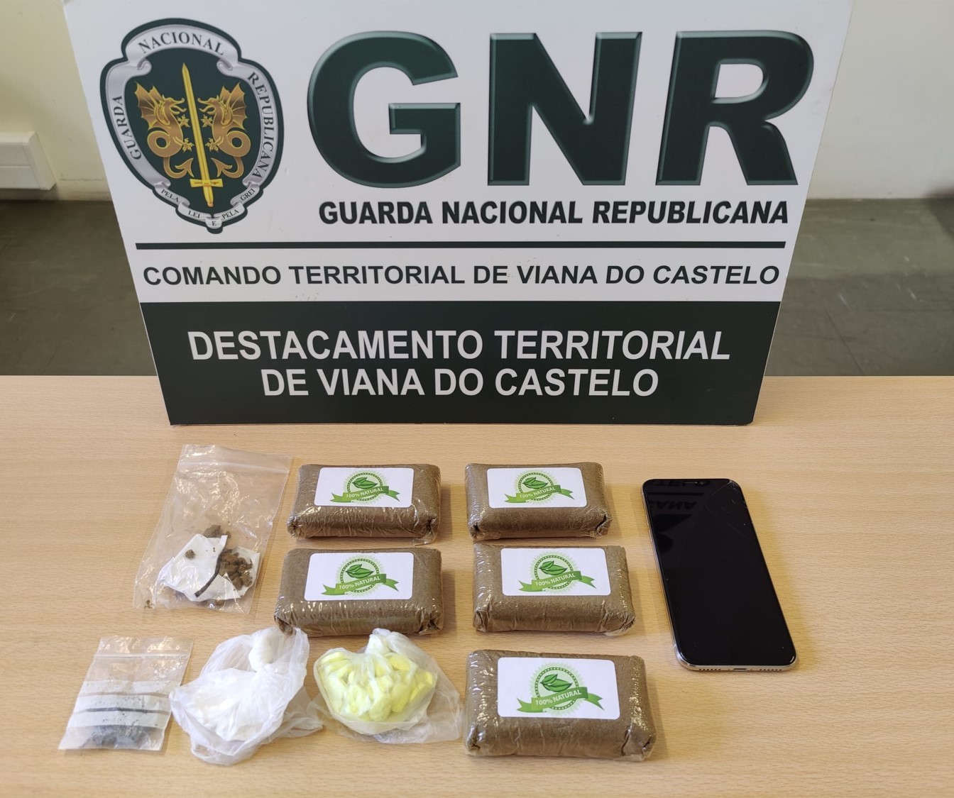 Jovem detido na posse de mais de 1 300 doses de droga em Caminha
