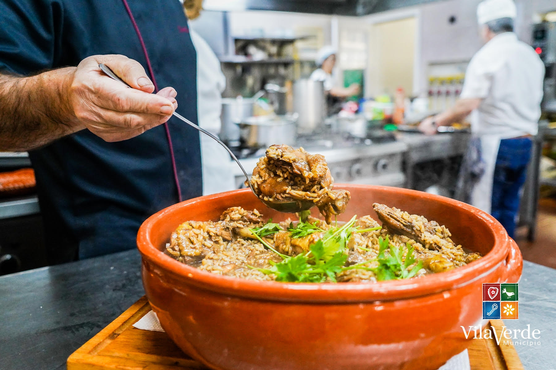 Vila Verde serve “Pica no Chão” e pudim Abade de Priscos