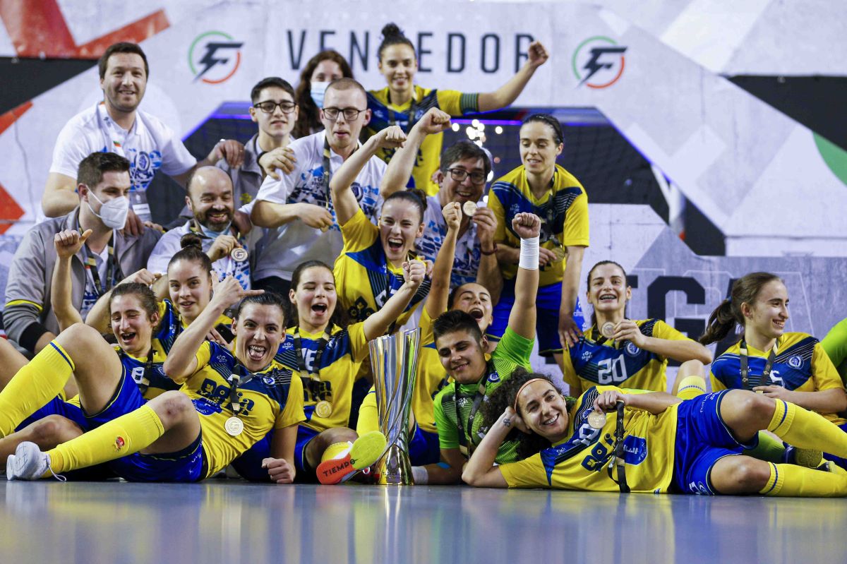 GCR Nun’Álvares na final-four da Taça da Liga de futsal feminino
