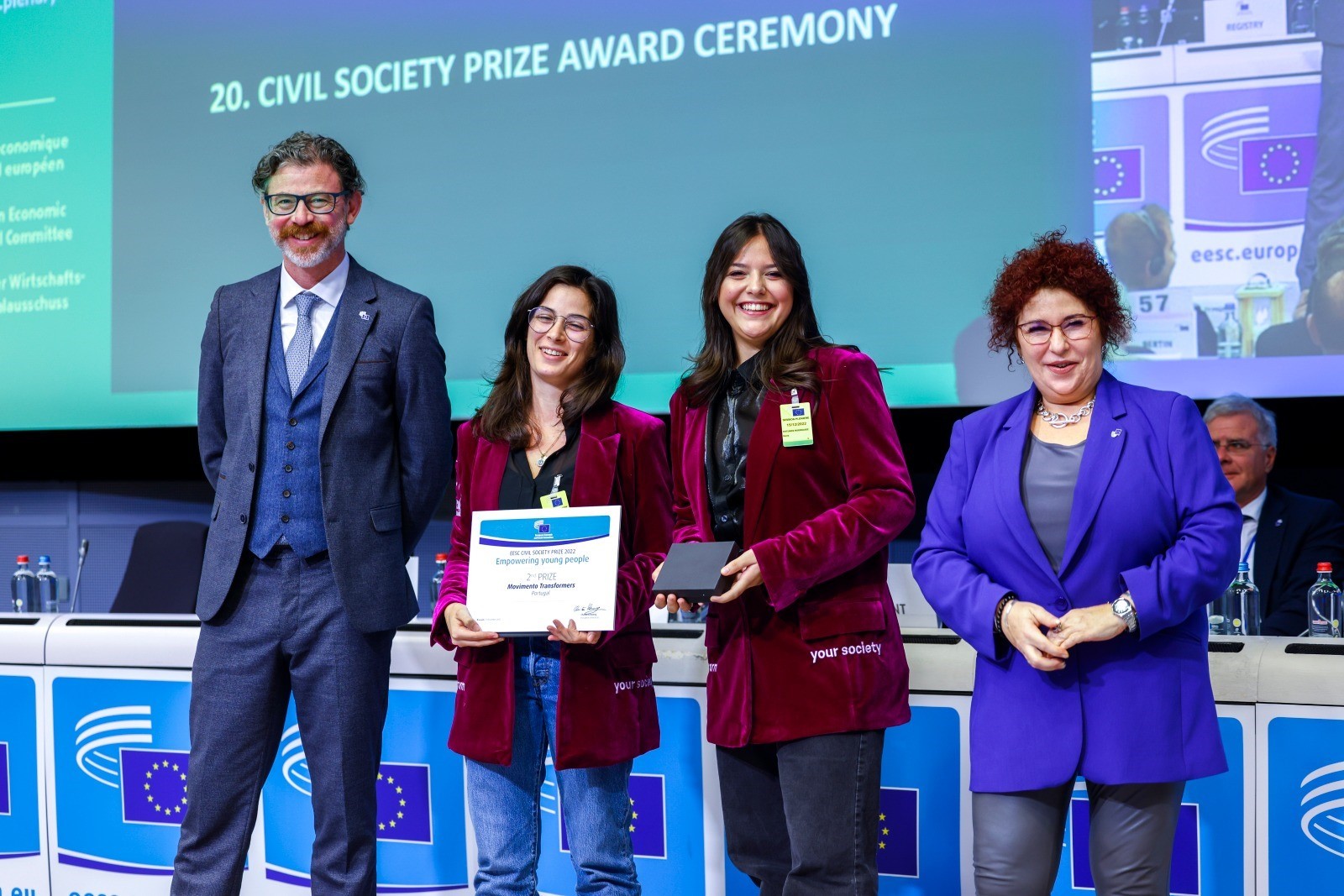 Movimento Transformers distinguido com prémio europeu para a sociedade civil