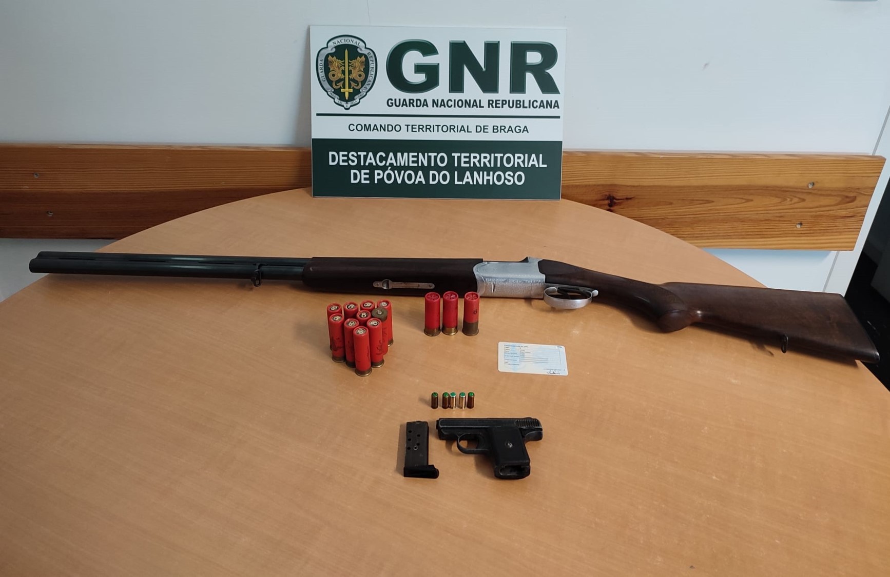 GNR apreende arma de fogo por ameaças em Amares