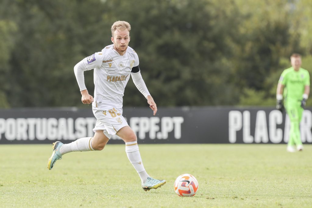 Rafa Pereira rescinde com o Vitória de Guimarães