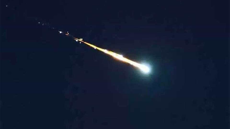 Bola de fogo observada a atravessar o céu em Portugal e na Galiza