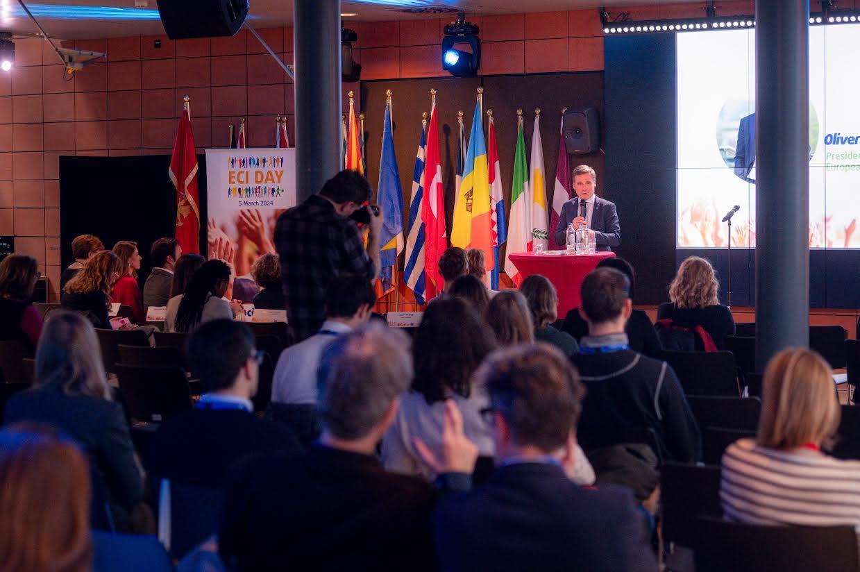 CESE quer reforçar potencial da Iniciativa de Cidadania Europeia