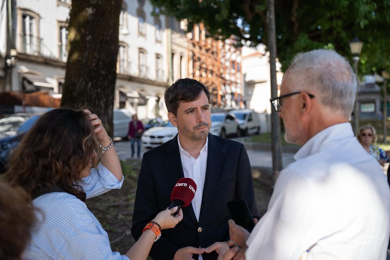 Rodrigues acusa Braga de «atrasar processo» para que BRT «não obtenha financiamento»