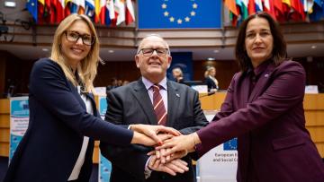 CESE quer pôr a sociedade civil «no coração da Europa»
