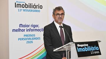 Presidente do dst group distinguido como personalidade ligada à área da construção