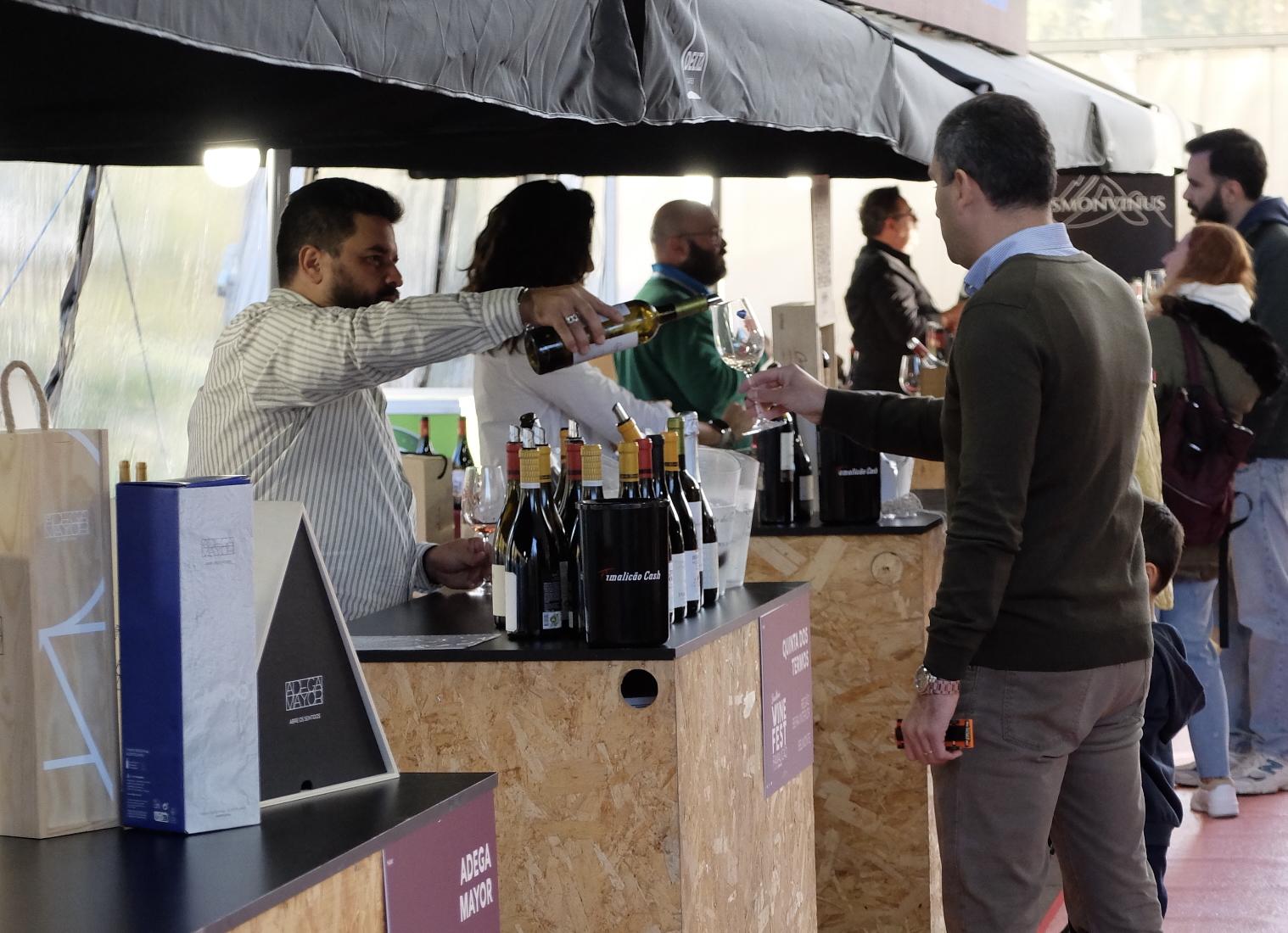 Bom tempo anima primeira edição do Dona Maria Famalicão Wine Fest com forte adesão do público