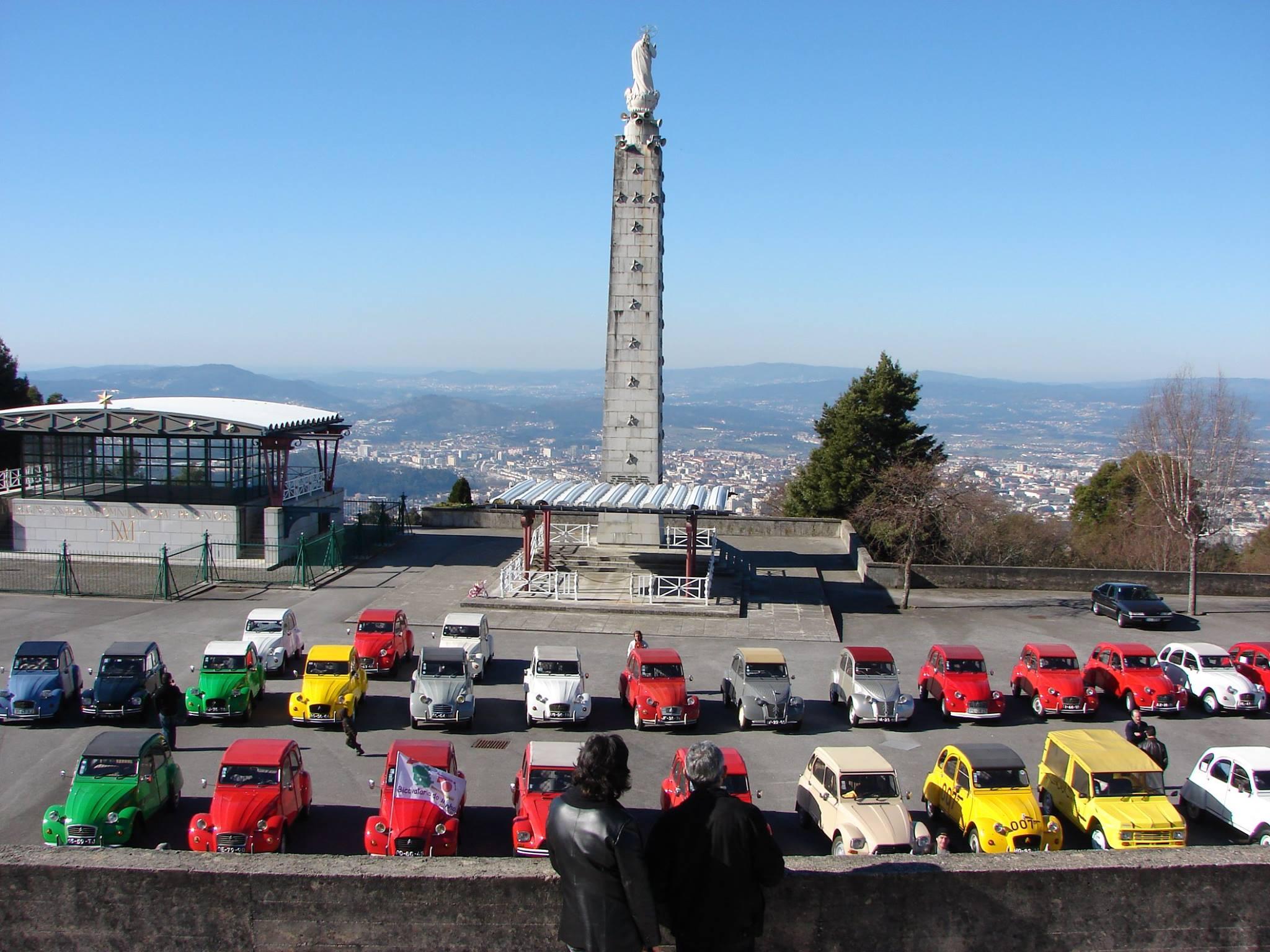 Bicavalaria do Minho realiza “Bênção das Mulinhas” em Santiago de Compostela