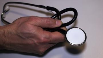 Médicos e Governo voltam hoje às negociações em dia decisivo para acordo