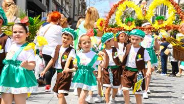 Mais de 1500 crianças desfilaram nas Marchas Antoninas Infantis de Famalicão