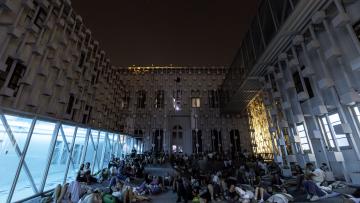 Quintas-feiras de agosto com cinema gratuito no pátio do gnration