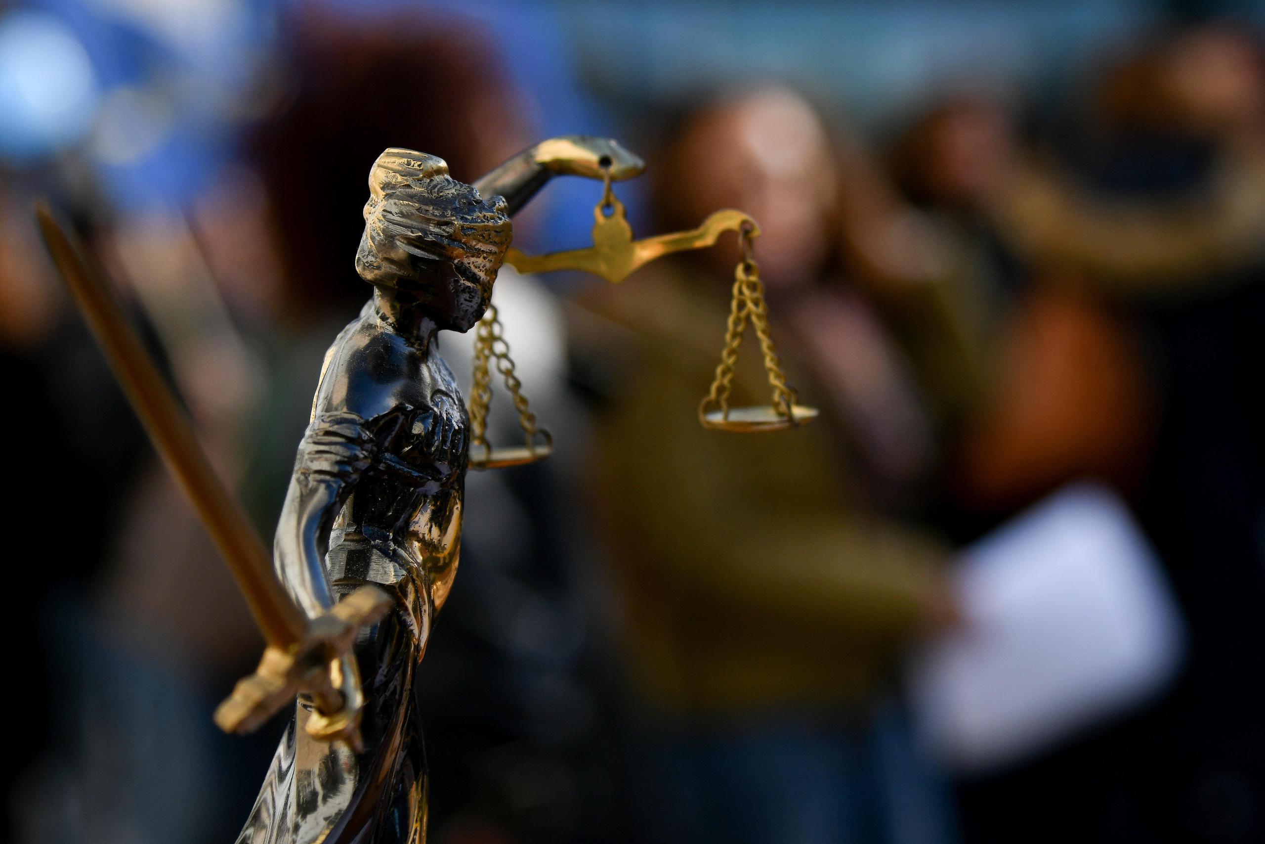 Oficiais de justiça começaram greve clássica, que é "muito mais prejudicial"