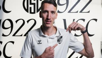 Yassine Abdelhedi renova pelo Vitória SC