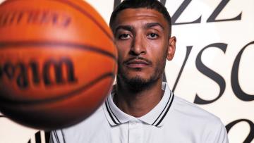 Kaleb Warner reforça basquetebol do Vitória SC