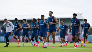 Portugal termina treino no pavilhão devido ao mau tempo