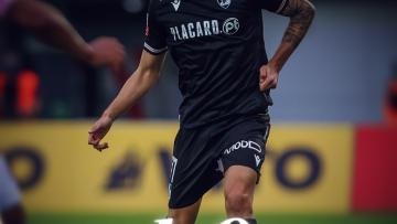 Santa Clara bate Vitória SC nos Açores