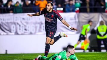 Benfica vence na Reboleira e Sporting vence em casa o Farense