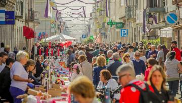 Maior mesa da Páscoa em Vila Praia de Âncora no dia 4 de abril
