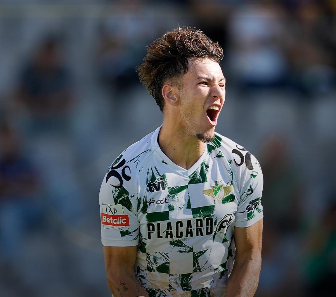 Moreirense vence Rio Ave e junta-se provisoriamente ao líder FC Porto