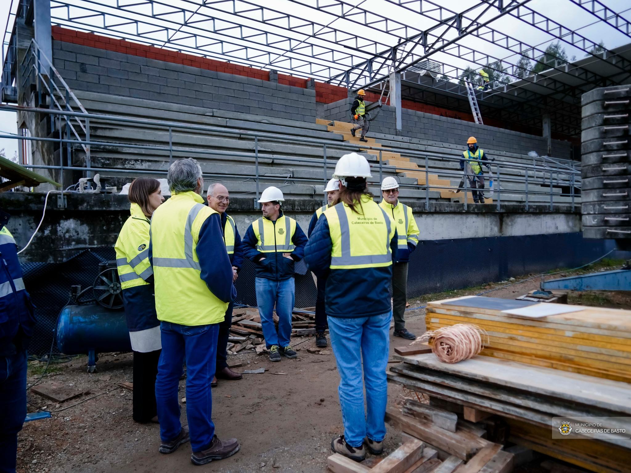 Estádio Municipal António José Queirós Gomes Pereira vai ter novas intervenções