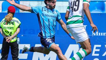 Vizela regressou aos triunfos e mantém esperança em chegar ao playoff de promoção