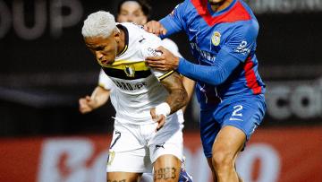 Abubakar decide jogo com Alverca