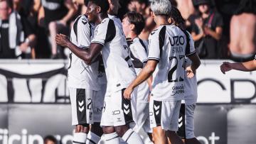 Vitória SC bate Chaves e está na final do Torneio de Verão
