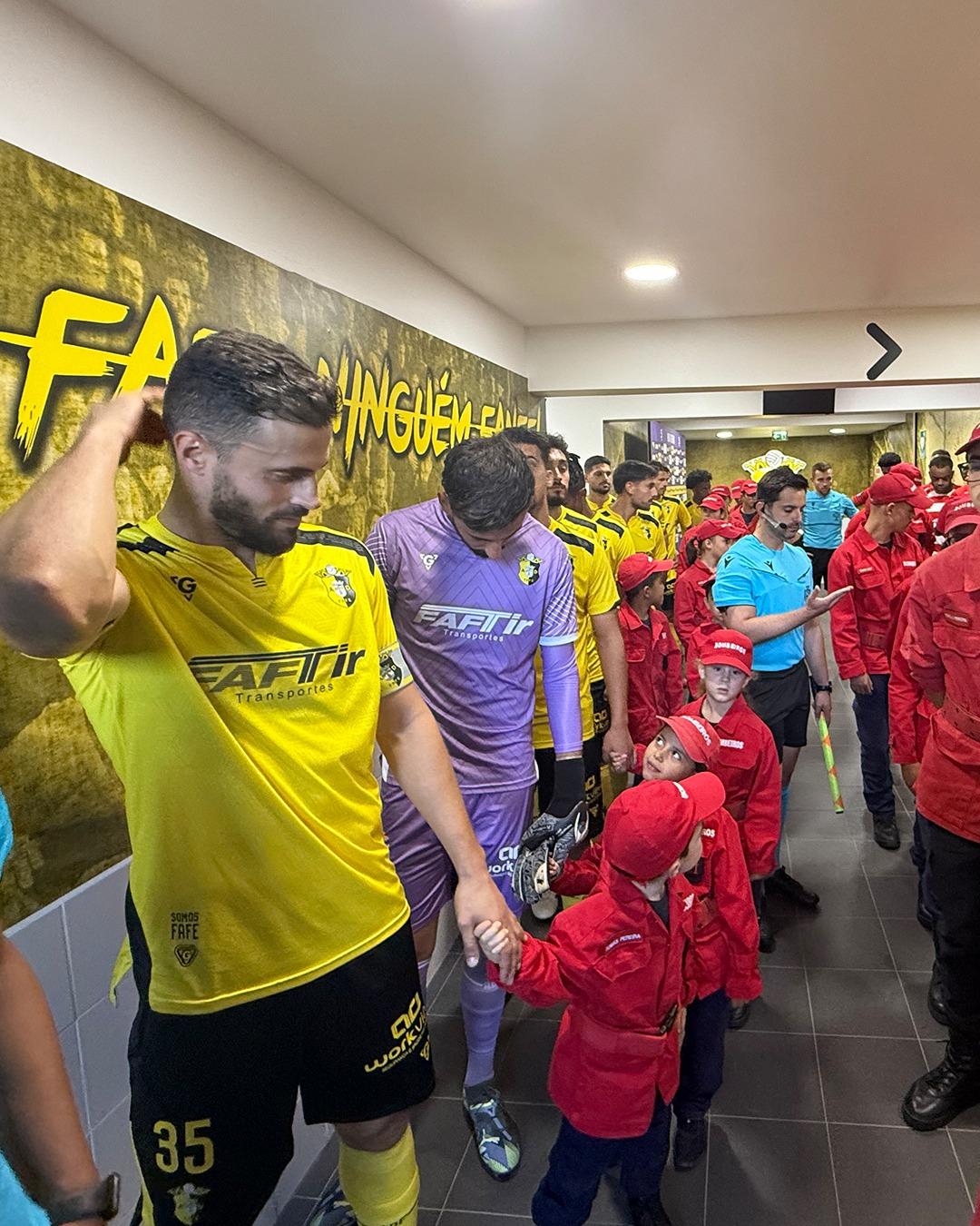 AD Fafe homenageou Bombeiros Voluntários de Fafe