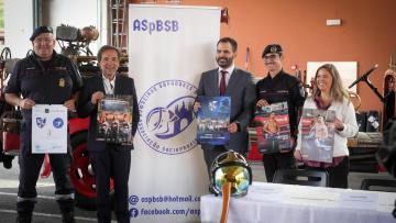 Bombeiros Sapadores de Braga vestem farda da solidariedade por um lar para o Novais e Sousa