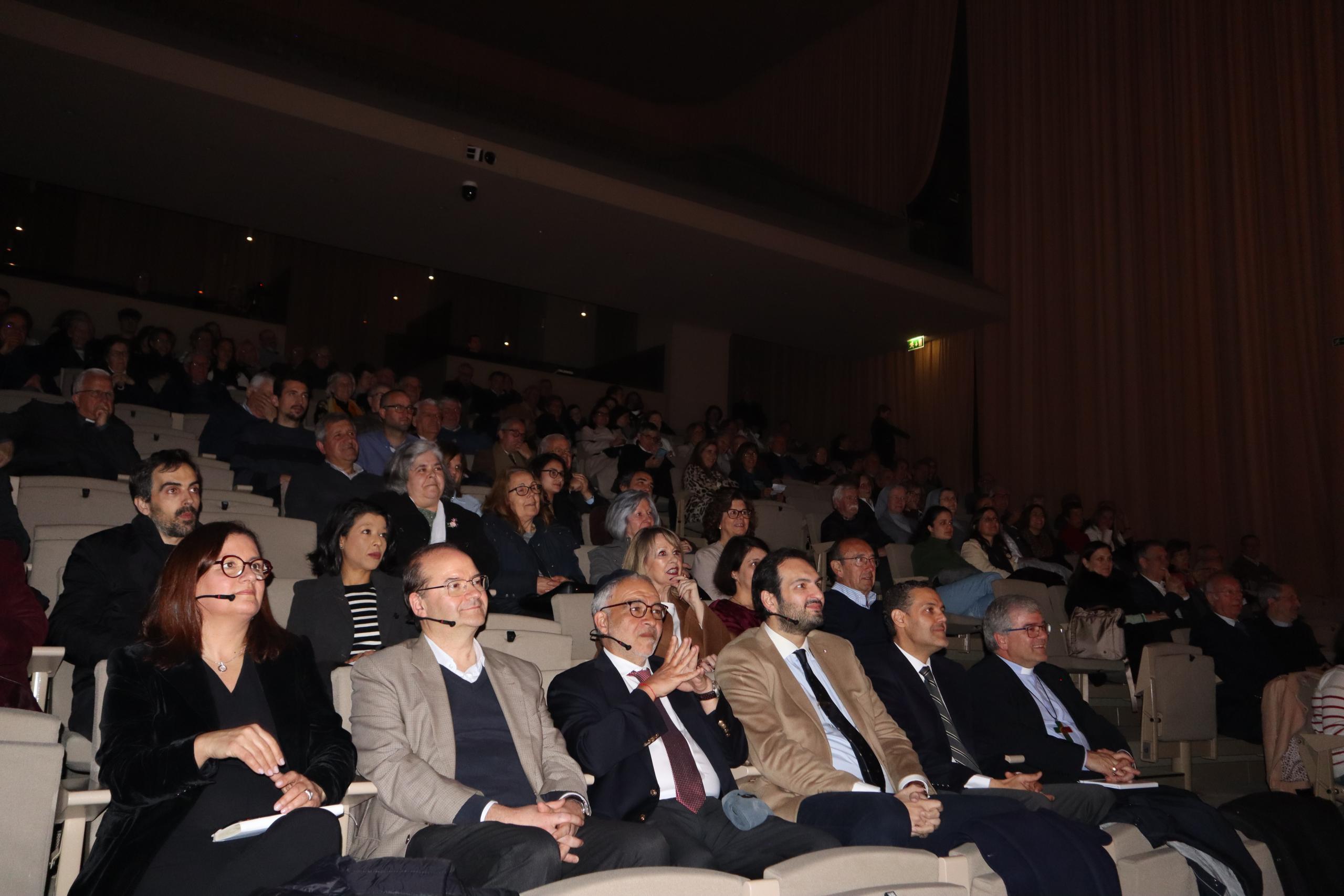 Última conferência “Nova Ágora” superou expetativas como a mais participada do ciclo