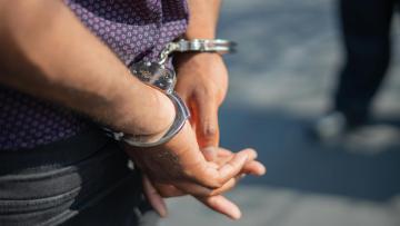 Prisão preventiva para suspeito de roubar idosas nas suas casas em Vila Verde