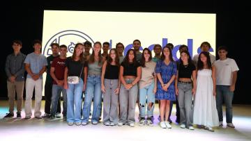 D. Diogo de Sousa atribui prémio Monsenhor Elísio Araújo a dois alunos com média de 20
